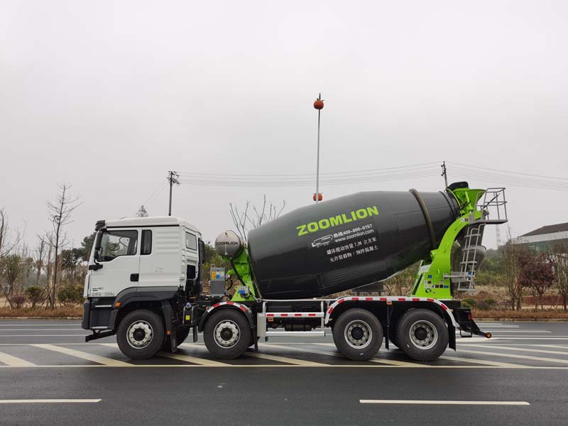 中聯(lián)牌ZLJ5318GJBL2F混凝土攪拌運輸車公告圖片