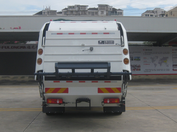 福龍馬牌FLM5181ZYSDF6KQW壓縮式垃圾車公告圖片