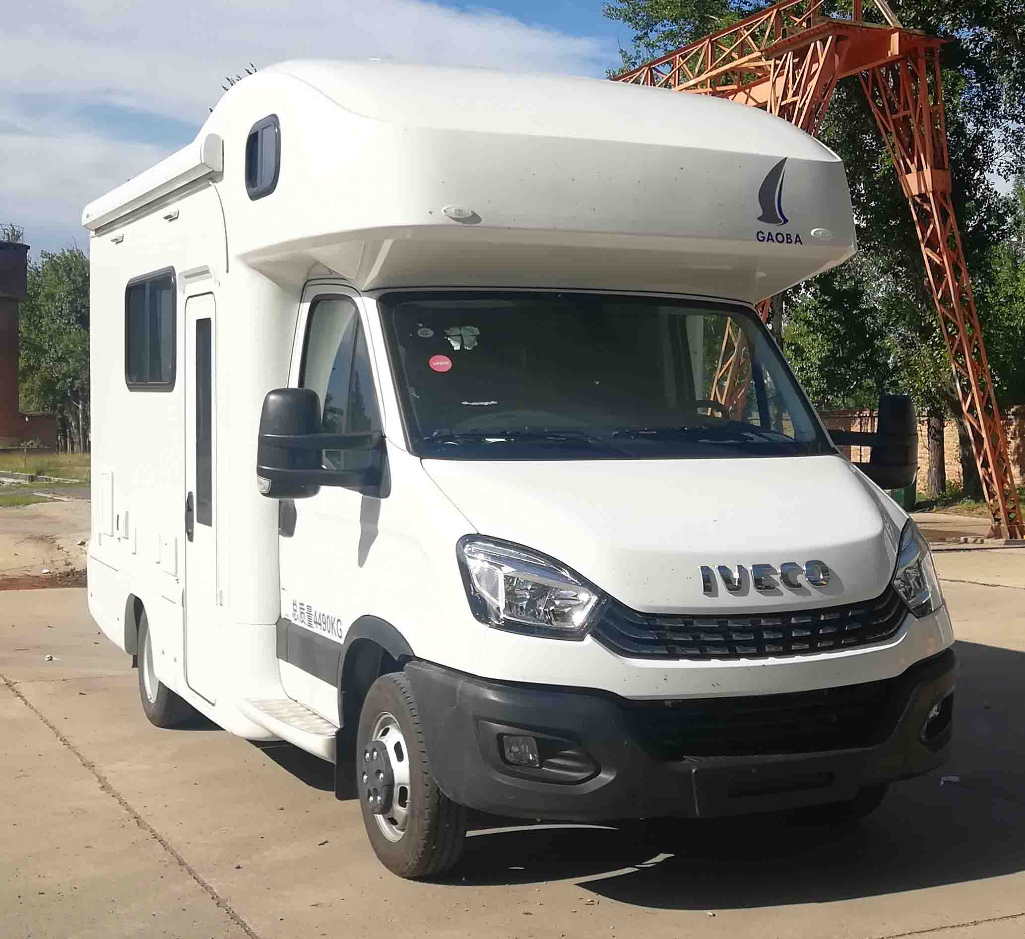 嵩霸牌HCC5048XLJ旅居車公告圖片