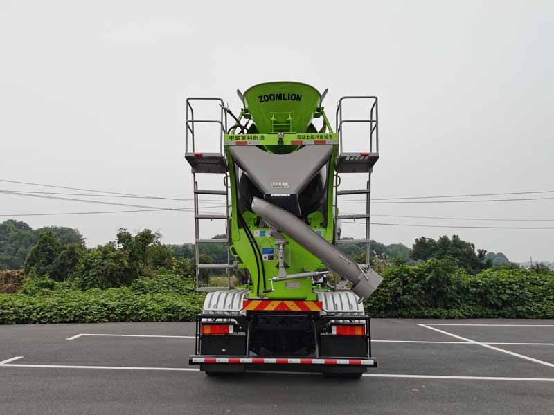 中聯(lián)牌ZLJ5311GJBE7F混凝土攪拌運(yùn)輸車公告圖片