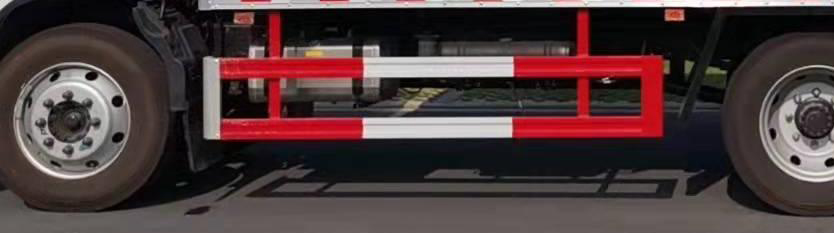 楚勝牌CSC5128XFWB6腐蝕性物品廂式運(yùn)輸車公告圖片