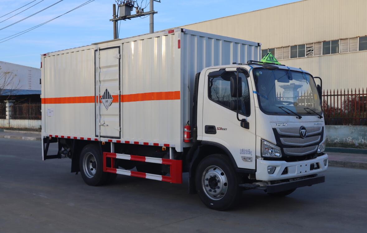 中汽力威牌HLW5120XZWBJ6雜項危險物品廂式運輸車公告圖片