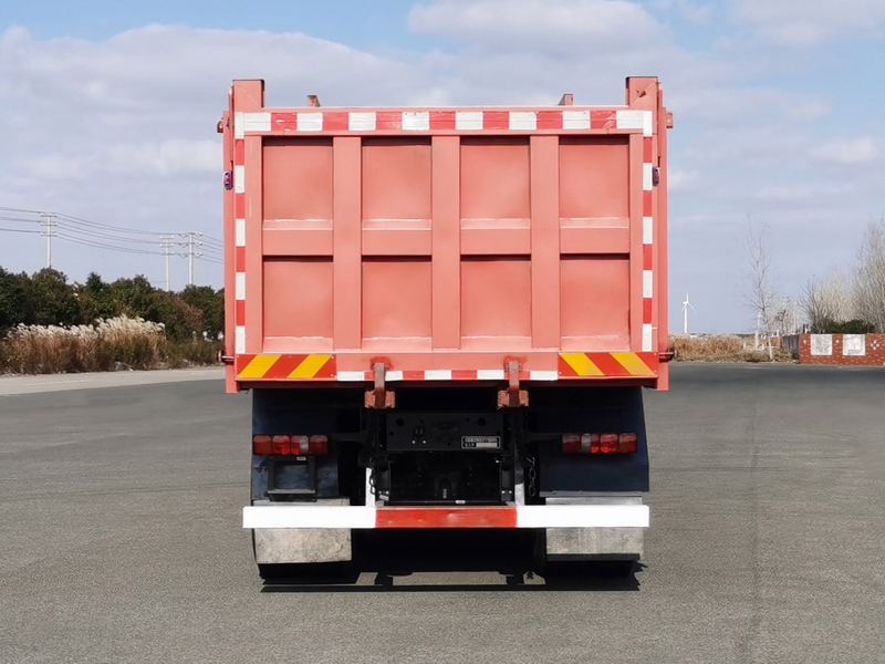 豪沃牌ZZ5317ZLJV356KF1自卸式垃圾車公告圖片