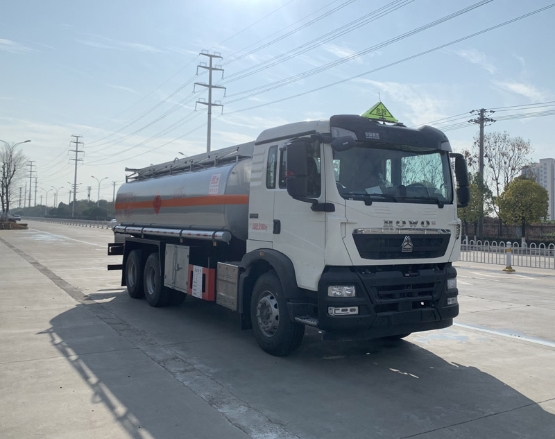 楚飛牌CLQ5262GYY6ZZ運油車公告圖片