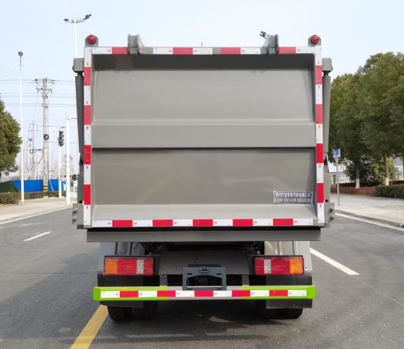 旺龍威牌WLW5073ZZZSH自裝卸式垃圾車公告圖片