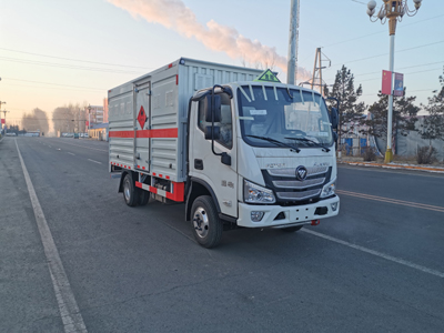 陸平機器牌LPC5040XRQB6易燃氣體廂式運輸車公告圖片