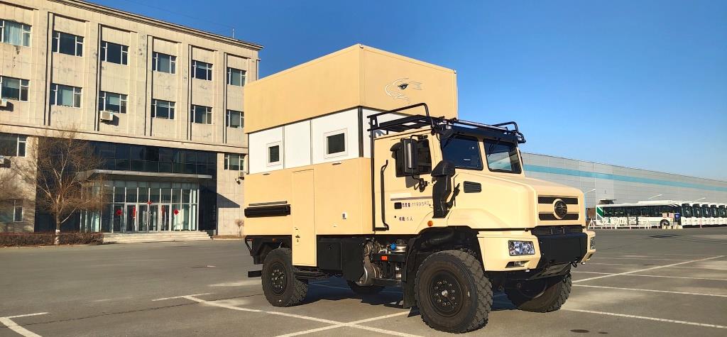 解放牌CA5120XLJ21旅居車(chē)公告圖片