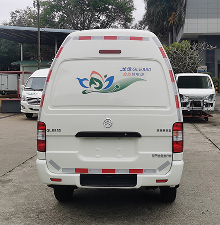 金旅牌XML5036XXYEVJ02純電動廂式運輸車公告圖片