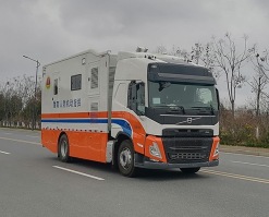 指挥车