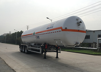 圣达因牌12.8米26.4吨3轴低温液体运输半挂车(SDY9406GDYN1)