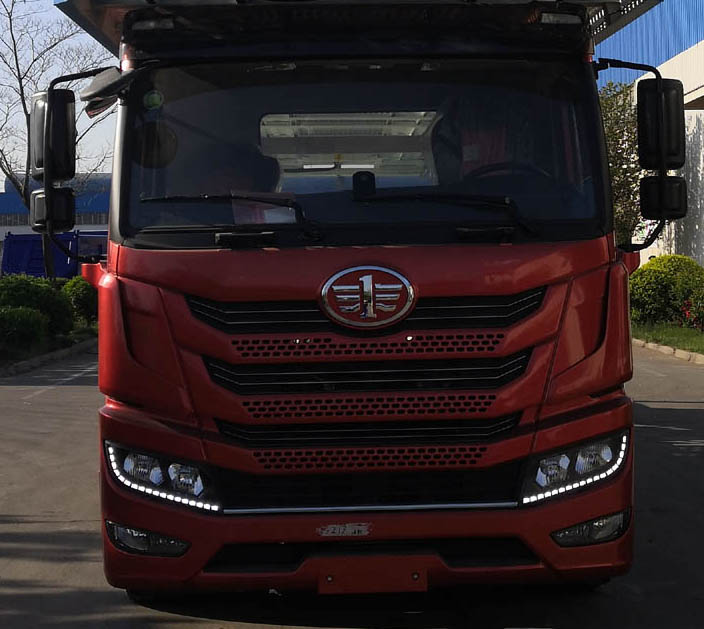 解放牌CA5180TCLP1K1L6E6A81車輛運(yùn)輸車公告圖片