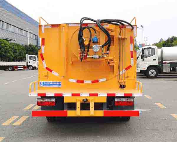 程力牌CL5040TYH6HQ路面養(yǎng)護(hù)車(chē)公告圖片