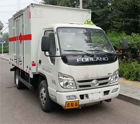 駝馬牌JLC5045XRQFE易燃?xì)怏w廂式運(yùn)輸車公告圖片