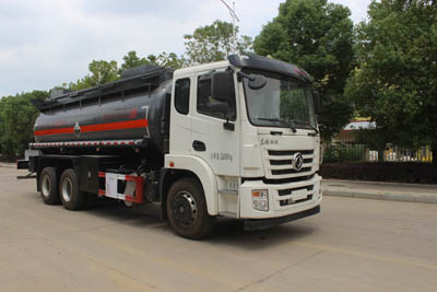 SCS5260GFWEQ6型腐蚀性物品罐式运输车图片