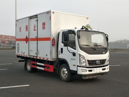 现代牌CHM5041XRQZDC33T易燃气体厢式运输车