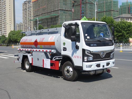 新東日牌YZR5075GJYE6加油車公告圖片