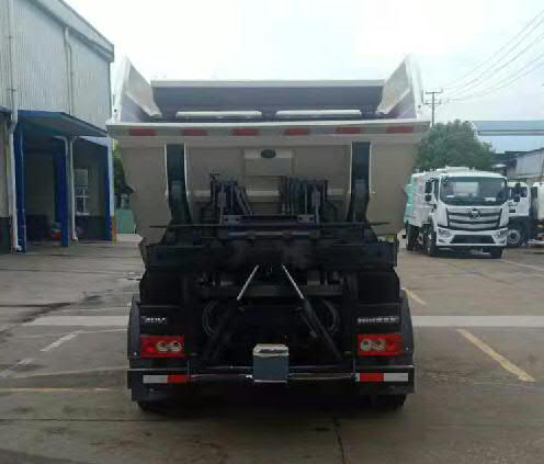 普羅科牌BJ5075ZZZE6-P2自裝卸式垃圾車公告圖片