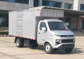 厢式运输车