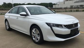 东风标致牌DC7168KSBB型轿车