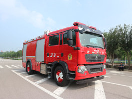 中卓时代牌ZXF5180GXFSG60/HT6水罐消防车