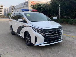 囚车