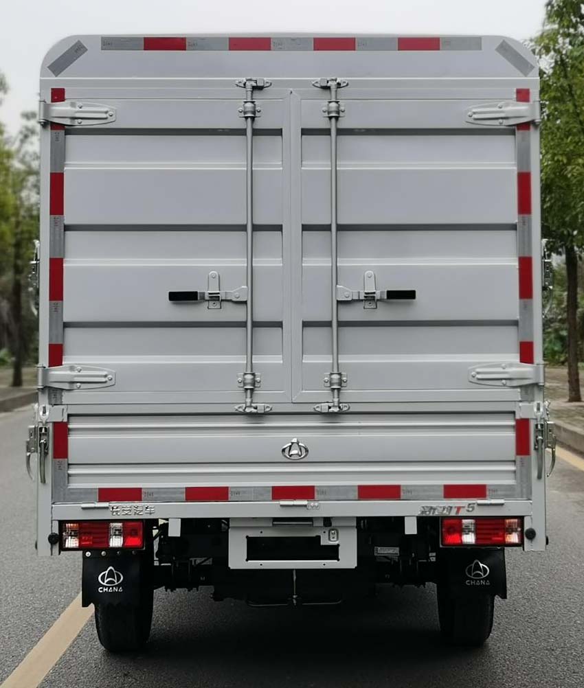 長(zhǎng)安牌SC5021CCYNAS6B3倉(cāng)柵式運(yùn)輸車公告圖片