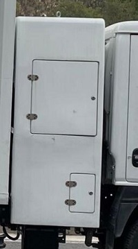 跃进牌SH5047XXYPCEVNZ2纯电动厢式运输车公告图片