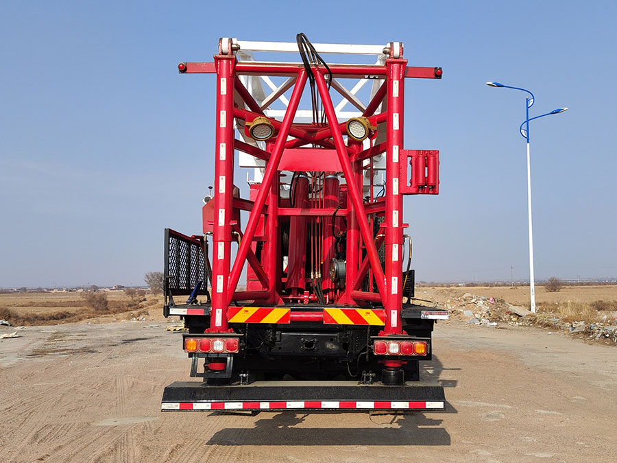 專致牌YZZ5311TXJSX6修井機(jī)公告圖片