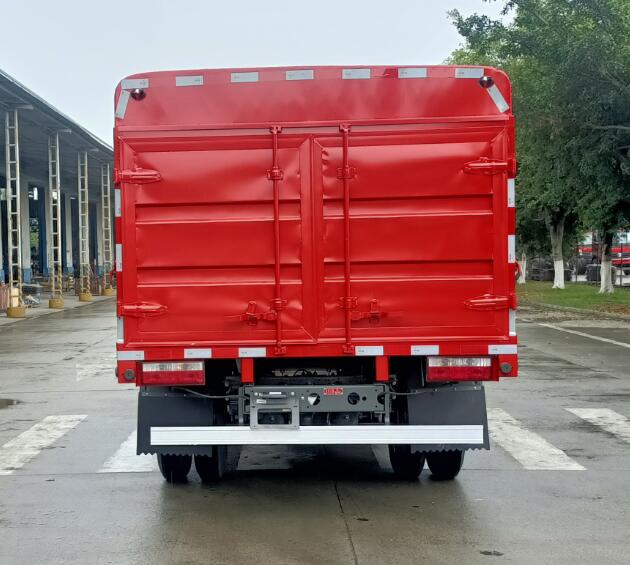 王牌牌CDW5044CCYG331DFA1仓栅式运输车公告图片