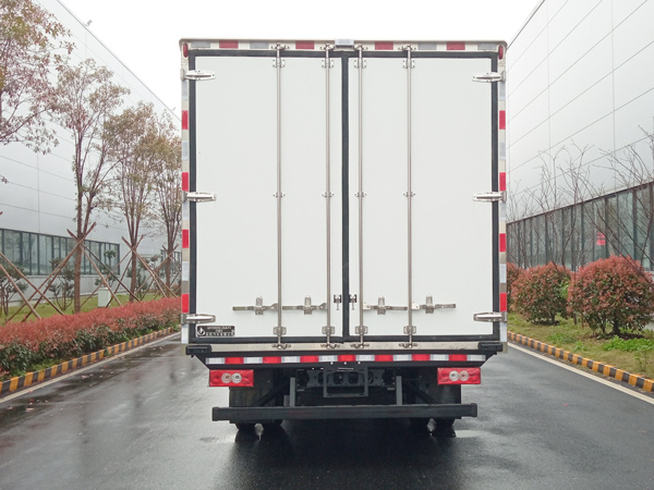 啟敬牌QHV5080XLCBJ6-F3冷藏車公告圖片