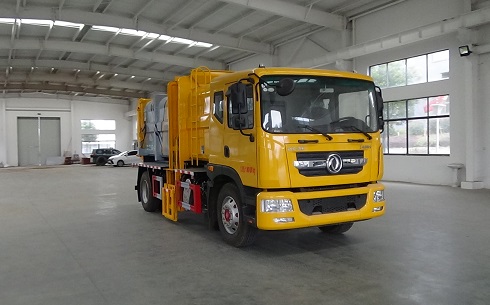 程力威牌CLW5181TCA6SL餐厨垃圾车公告图片