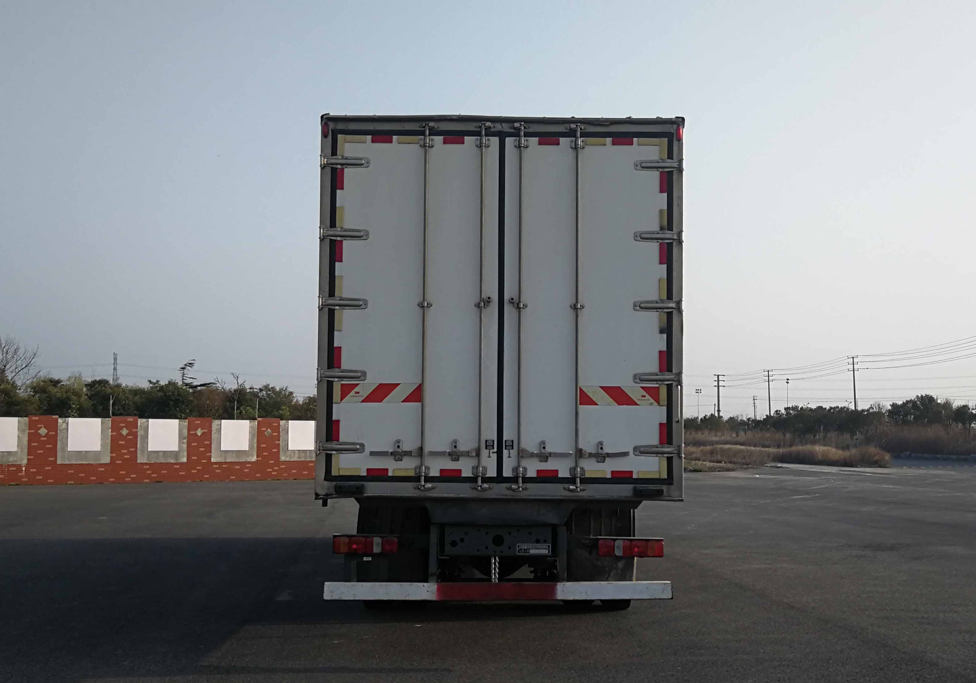 汕德卡牌ZZ5266XLCN56CGF1KB冷藏車公告圖片