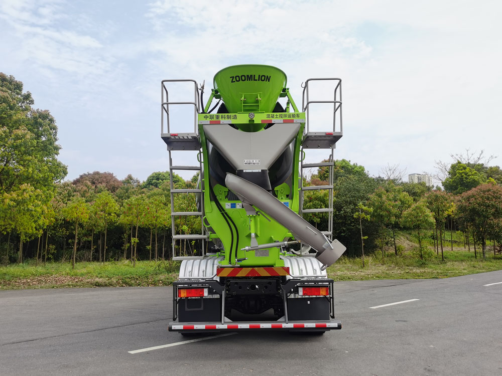 中聯(lián)牌ZLJ5313GJBE7F混凝土攪拌運輸車公告圖片