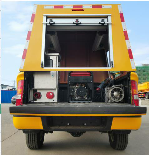 浩天星運(yùn)牌HTX5032XXHL6救險(xiǎn)車公告圖片