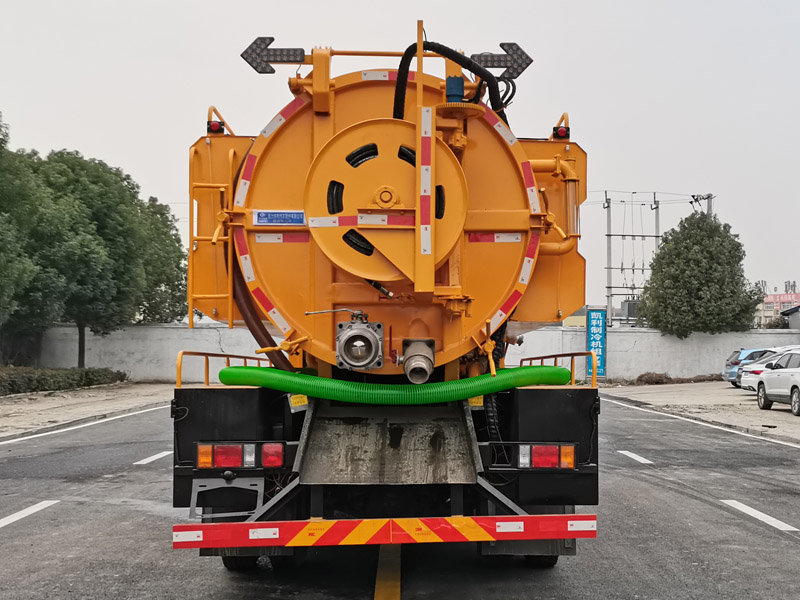 程力威牌CLW5140GQWZ6清洗吸污車公告圖片