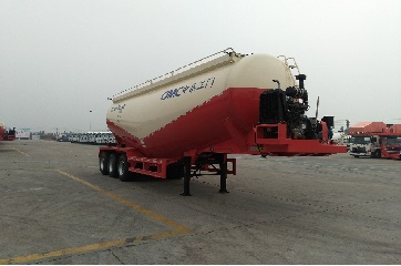 中集牌11米31.6吨3轴低密度粉粒物料运输半挂车(ZJV9400GFLJM)