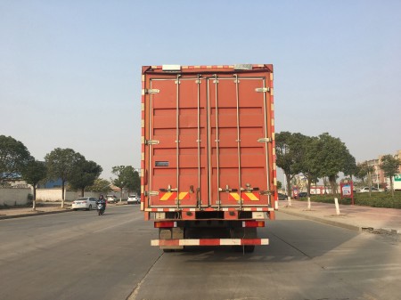 東風(fēng)牌DFH5160XYKEX5A翼開啟廂式車公告圖片