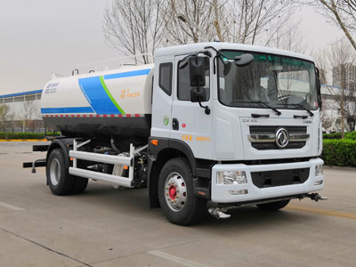 东岳牌ZTQ5180GSSE5J45F洒水车公告图片