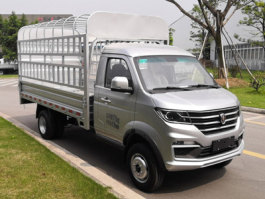 仓栅式运输车