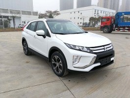 三菱牌GMC7150S型轿车