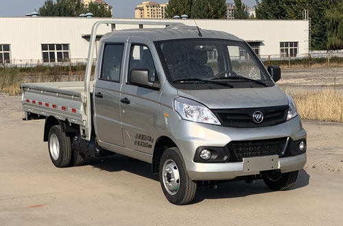 bj1030v3av752福田牌122马力单桥汽油27米国六载货汽车