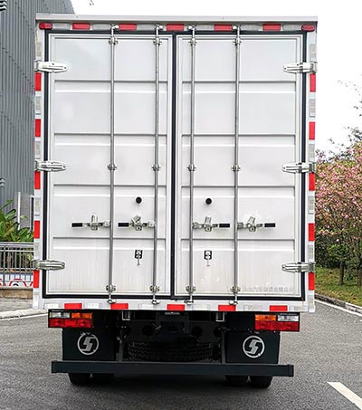 陜汽牌YTQ5121XXYKK421廂式運(yùn)輸車公告圖片