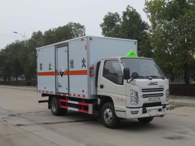 江特牌JDF5040XFWJ6腐蝕性物品廂式運輸車公告圖片