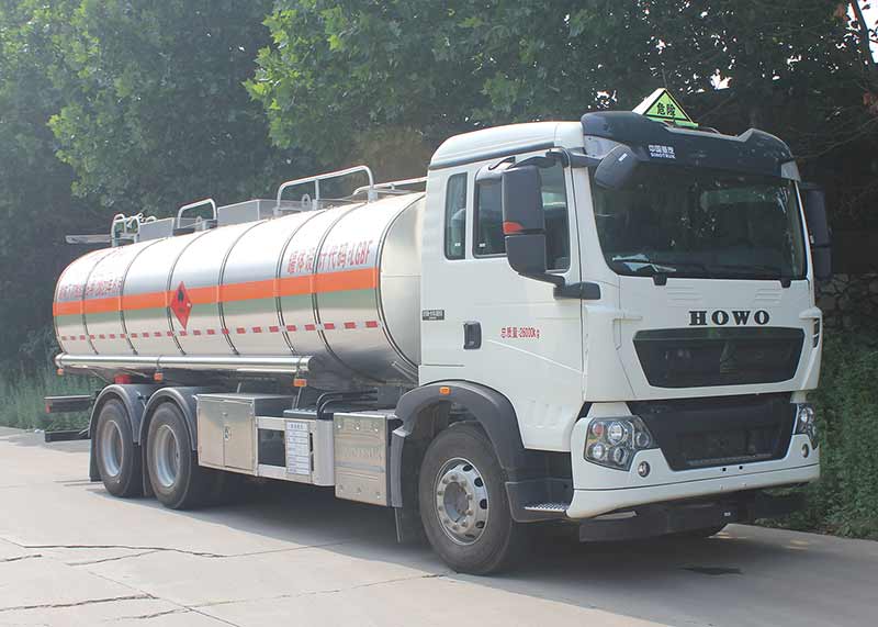TAG5263GRYZZ 岱阳牌易燃液体罐式运输车图片