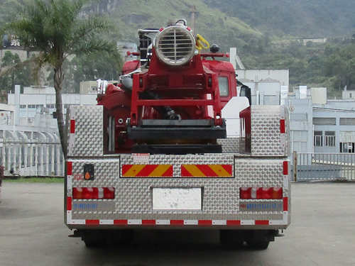 龍吸水牌FLG5170TGP74Z垂直供排水搶險車公告圖片