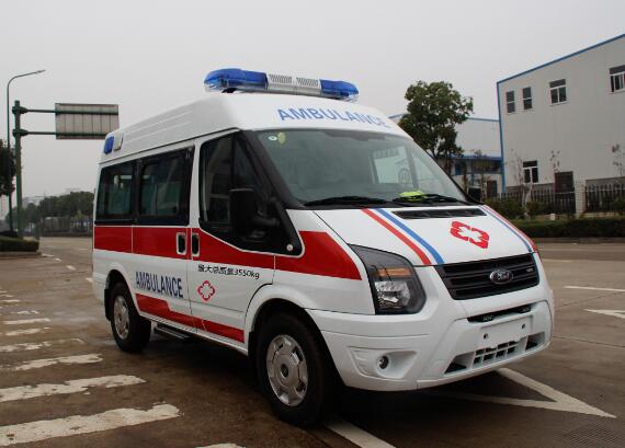 中国中车牌TEG5040XJH07救护车