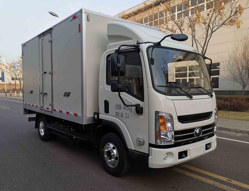 宇通牌ZKH5043XXYBEV1純電動(dòng)廂式運(yùn)輸車公告圖片