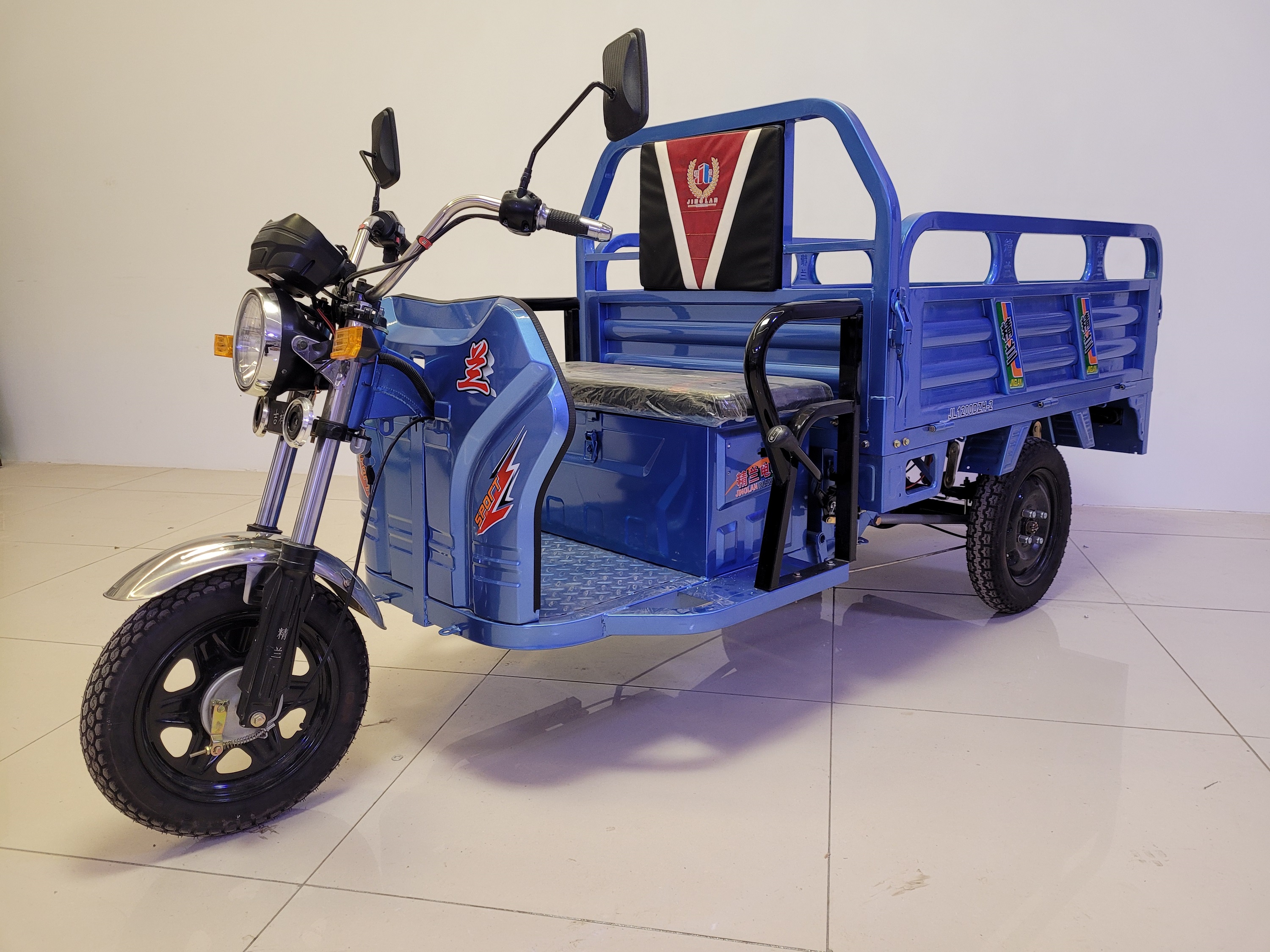 精兰牌JL1200DZH-2电动正三轮摩托车公告图片