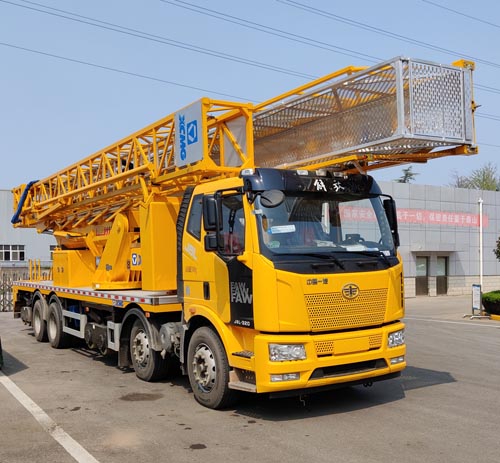 徐工牌XGS5318JQJC6橋梁檢測車公告圖片