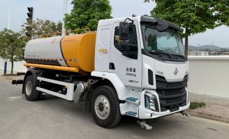 清洗车
